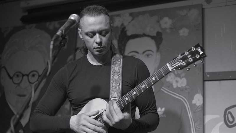 Михаил Елизаров